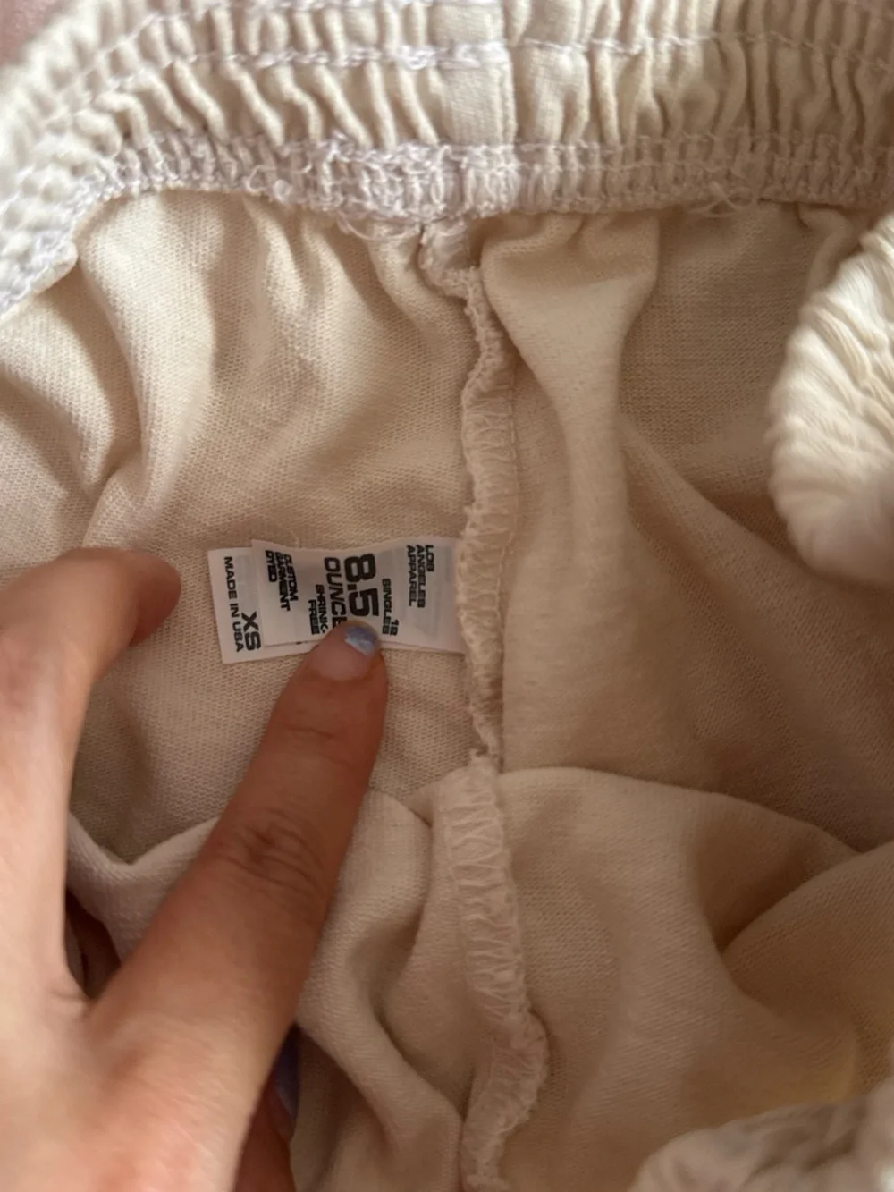 NWOT Los Angeles apparel white cream gym shorts XS - Picture 2 of 5